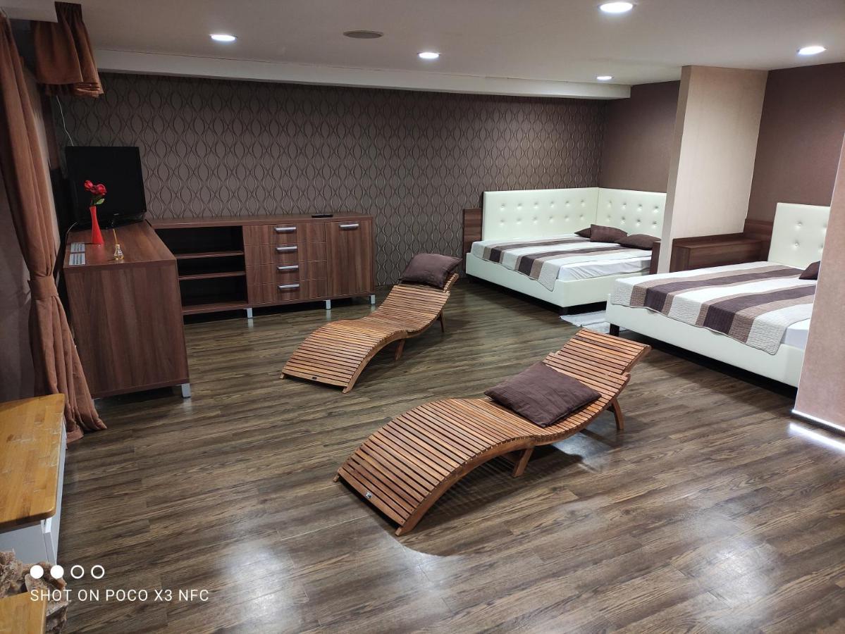 Apartman Laria Vel'ka Lomnica Luaran gambar