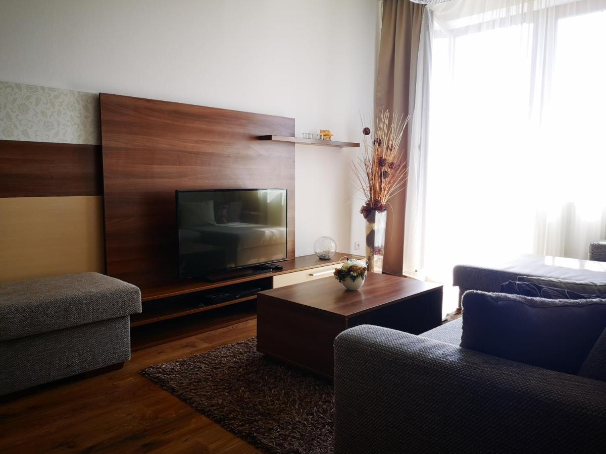 Apartman Laria Vel'ka Lomnica Luaran gambar